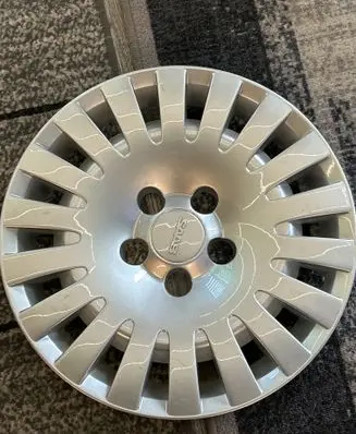 Saab 9-5 R16 wheel hub/cap/trim 12785702