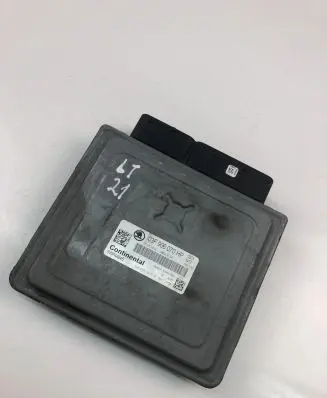 Skoda Fabia Mk3 (NJ) Engine control unit/module ECU 03F906070HP