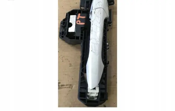 Mercedes-Benz CLS C218 X218 Rear door exterior handle A2197600270