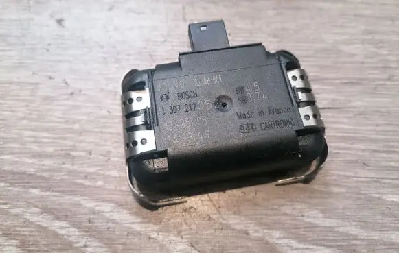 Volvo S40 Rain sensor 1397212052 8648049