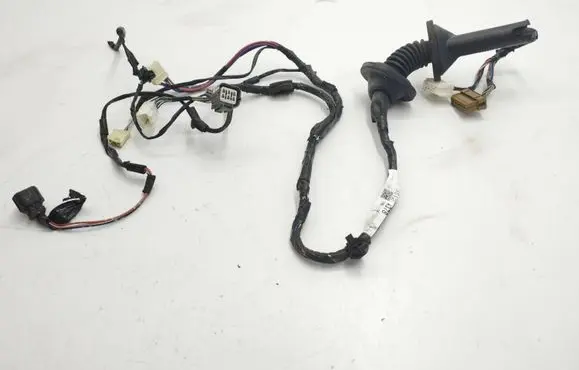 Mitsubishi Outlander Front door wiring loom 8512A378 7X19055