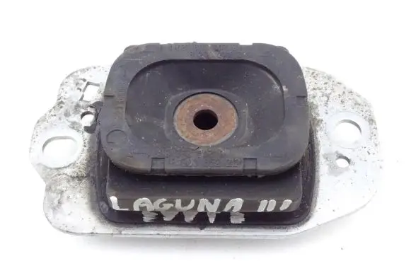 Renault Laguna III Gearbox mounting bracket 8200277209
