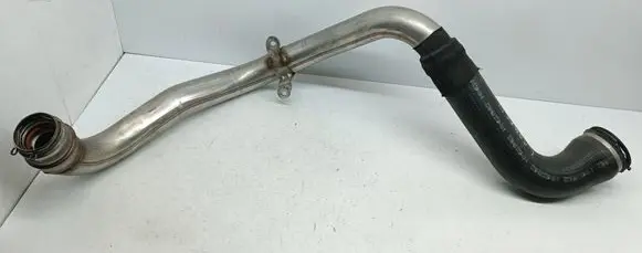 Intercooler hose/pipe