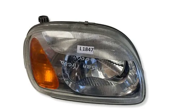Nissan Micra Headlight/headlamp 260101F511 89004677