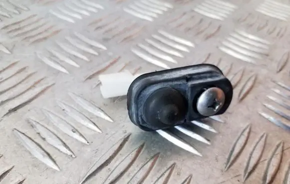 Suzuki Grand Vitara II Rear door sensor 