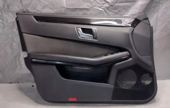 Mercedes-Benz E W212 Front door card panel trim A2127270348