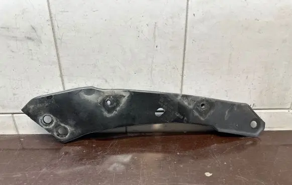 Volkswagen Golf VI Radiator support slam panel bracket 5K0806930B