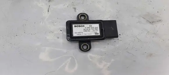 BMW 5 E39 ESP acceleration yaw rate sensor 0265005248 34526753694 0015573