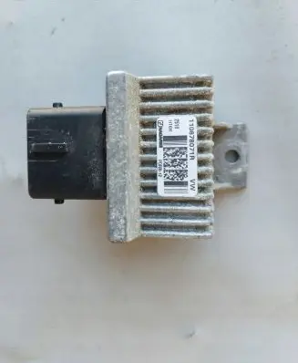 Renault Kangoo II Glow plug pre-heat relay 110678071R