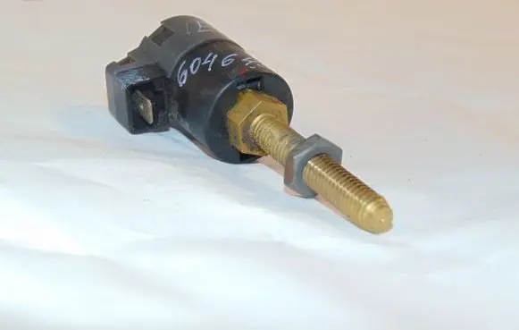 BMW 3 E46 Sensor 35426750458 6750458