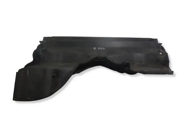 BMW 5 GT F07 Heat shield in engine bay 7149461