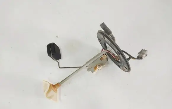 Subaru Legacy Fuel level sensor 