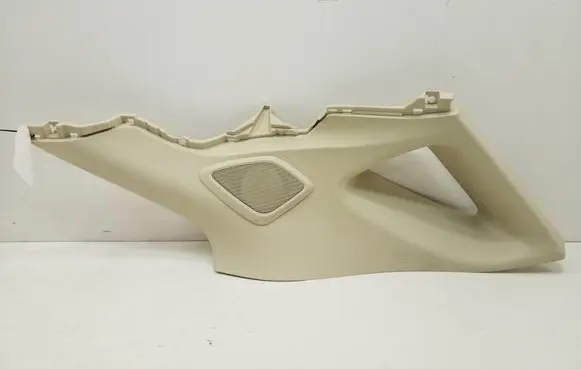 (D)pillar trim (top)