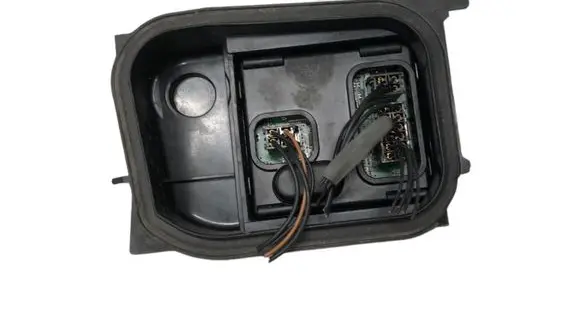 Volkswagen PASSAT B6 Headlight ballast module Xenon 3C0941607E
