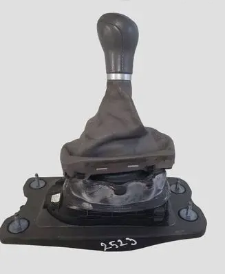 Audi A4 S4 B8 8K Gear shifter/selector 8K0711271Q