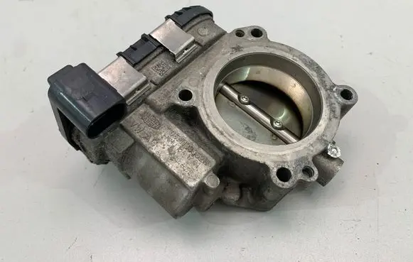Audi A5 Electric throttle body valve 06M133062H