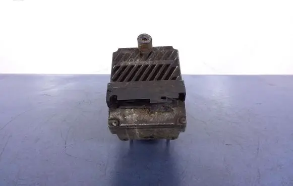 Volkswagen Transporter - Caravelle T4 ABS Pump 0273004098