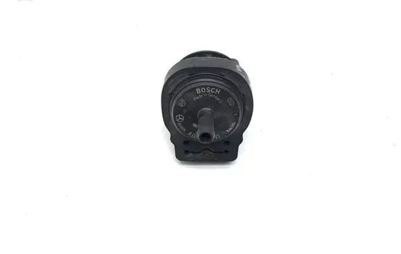 Mercedes-Benz E A207 Turbo solenoid valve A0014700993 0280142535
