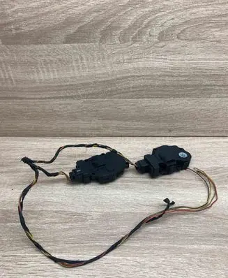 BMW 1 E81 E87 Air flap motor/actuator CZ1139300710