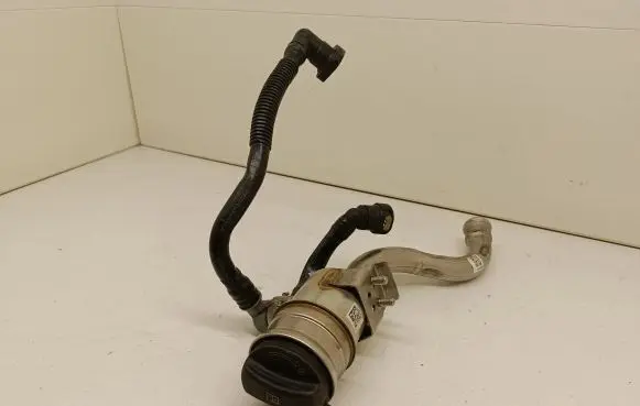 BMW 3 G20 G21 Fuel tank filler neck pipe 7458731