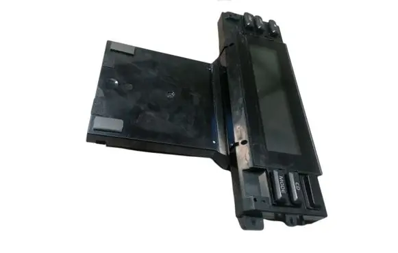 Volvo XC70 Screen/display/small screen 1668426 30797715 SN4091138