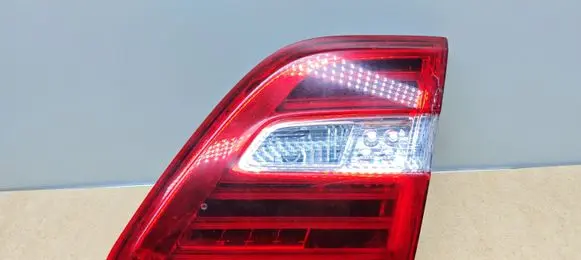 Mercedes-Benz ML W166 Tailgate rear/tail lights A1669068501