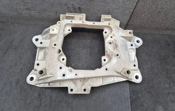 Audi A7 S7 4G Gearbox mounting bracket 4G0399263R