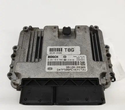 KIA Optima Engine control unit/module 391202A306 0281019568