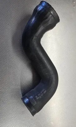 Audi A4 S4 B6 8E 8H Intercooler hose/pipe 8E0145838K