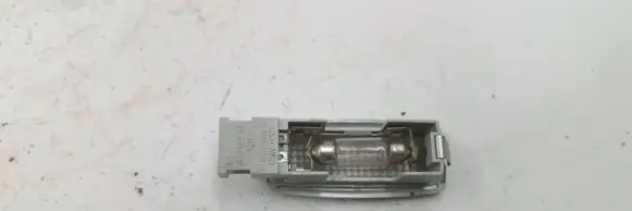 Volkswagen PASSAT B5 Other interior light 3B0947113