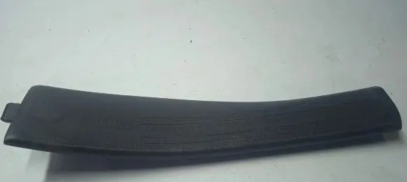 Mercedes-Benz GLA W156 Front sill trim cover A1766800374