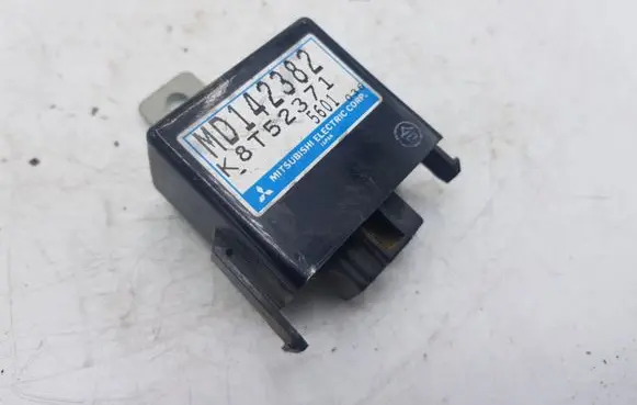 Mitsubishi Pajero Other relay MD142382 K8T52371