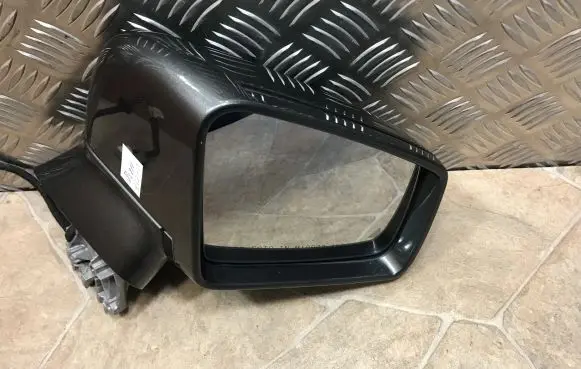 Mercedes-Benz CLS C218 X218 Coupe wind mirror (mechanical) A2188103816