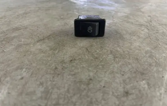 Toyota Land Cruiser (HDJ90) Light switch