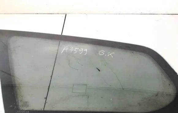 Ford Focus Rear side window