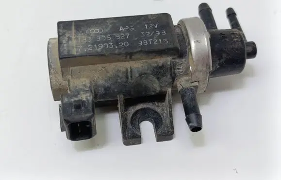 Volkswagen Golf IV Turbo solenoid valve 1H0906627
