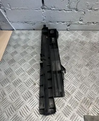 BMW X5 E70 Side radiator support slam panel 7799761