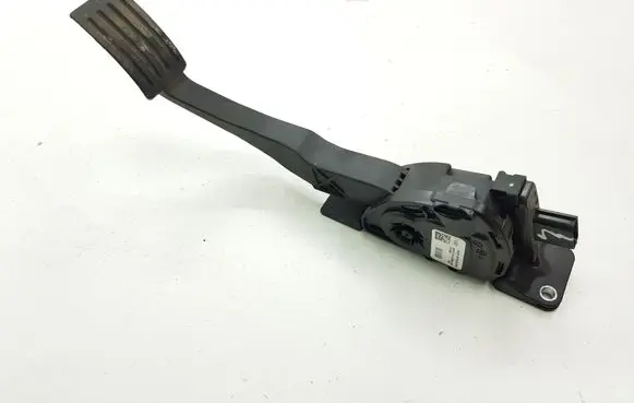 Ford Grand C-MAX Accelerator throttle pedal AV619F836BB 6PV01036836