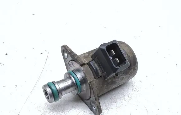 Mercedes-Benz C W204 Hydraulic servotronic pressure valve 613664