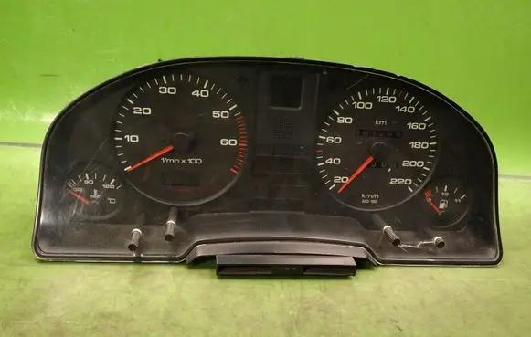 Audi 80 90 S2 B4 Speedometer (instrument cluster) 8A0919033N