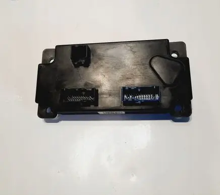 Nissan Navara D40 Central body control module 277605X03B