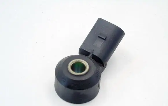 Skoda Octavia Mk1 (1U) Detonation knock sensor 030905377C