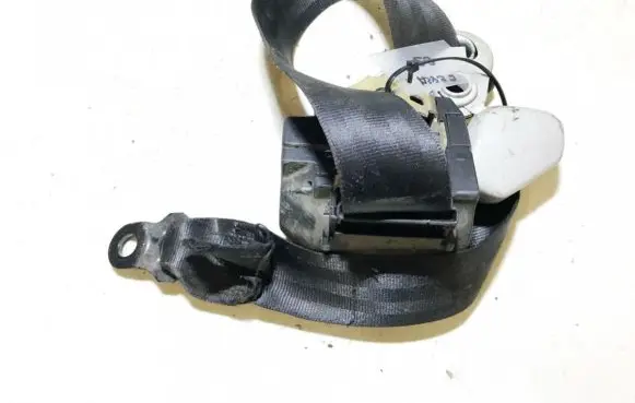 Volkswagen Polo III 6N 6N2 6NF Rear seatbelt 6n0857805
