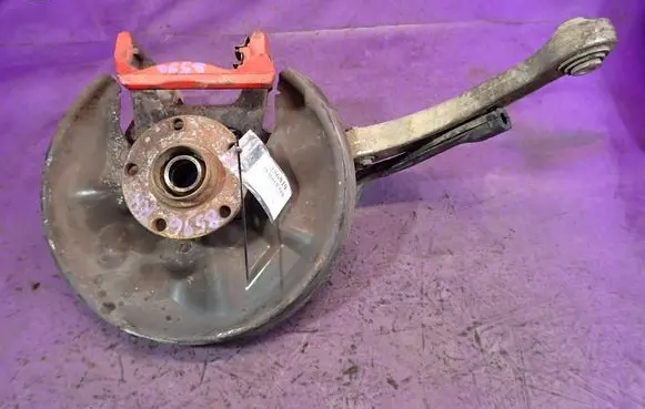 Audi A8 S8 D3 4E Rear wheel hub spindle/knuckle 