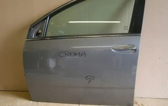 Fiat Croma Front door