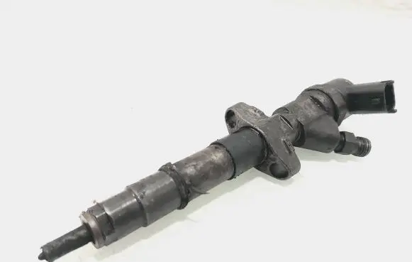 Renault Laguna II Fuel injector 0445110084 8200084534