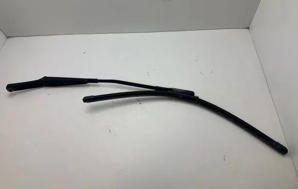 Audi A7 S7 4G Front wiper blade arm 4G1955407D