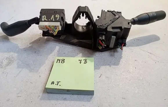 Renault 19 Wiper turn signal indicator stalk/switch