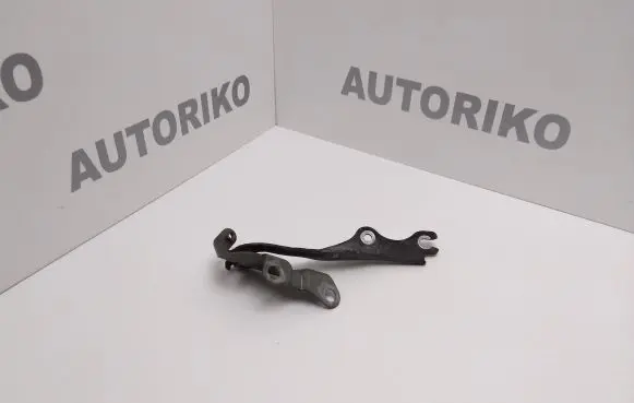 Mazda 3 I Engine bonnet/hood hinges