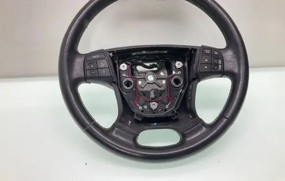 Volvo XC70 Steering wheel 30778843 8002P00E